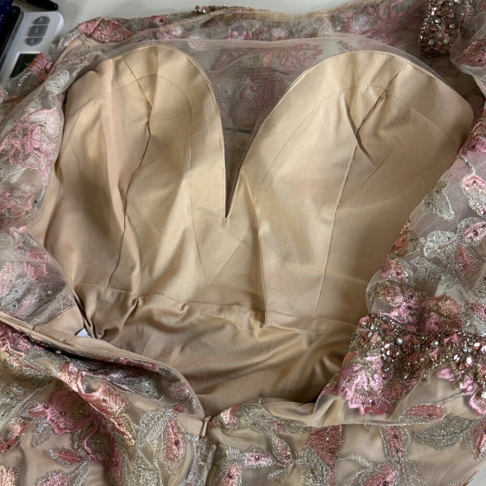 Mac Duggal Floral Embroidered Nude Rose Illusion Long Sleeve Trumpet Size 14 NEW - Picture 9 of 16